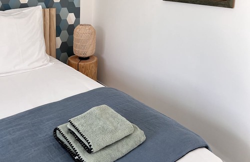 Caro Wohnung | Apartment 'Maison Biscaya Appt 2 À 4 Pers' with Mountain View, Shared Pool and Wi-Fi