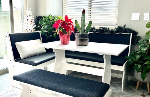 Las Vegas Haus | Cozy 3-bedroom house with mountain and strip views