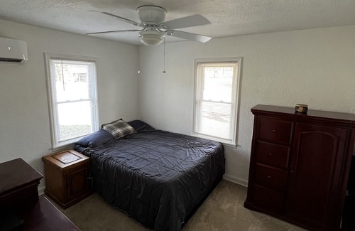 Fairfield Haus | Park view 2-bedroom home with outdoor dining and high speed WiFi in Fairfield