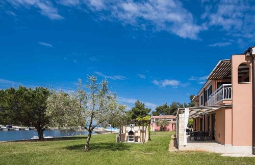 Monterol Wohnung | Holiday apartment with WiFi and air conditioning