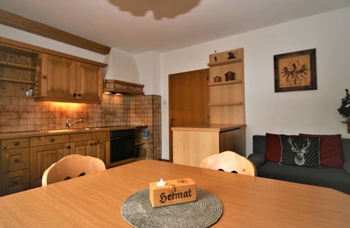 Schlitters Wohnung | Baumannerhof by Interhome