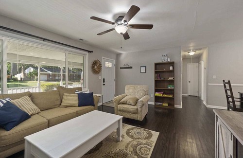 Norfolk - Virginia Beach Haus | The Morgan Trail House