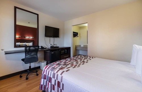 Sacramento Hotel | Sacramento Inn & Suites