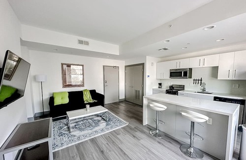 Downtown Springfield Wohnung | Sleepover: Eclectic 1BD/1BA- Downtown Springfield