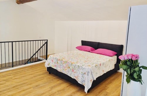 Bergamo Wohnung | Charming Apartment & balcony