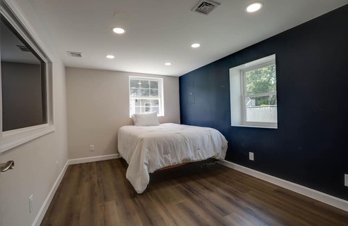 East Patchogue Hütte | Entire Cozy Guest House