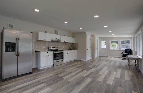 East Patchogue Hütte | Entire Cozy Guest House