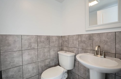 East Patchogue Hütte | Entire Cozy Guest House