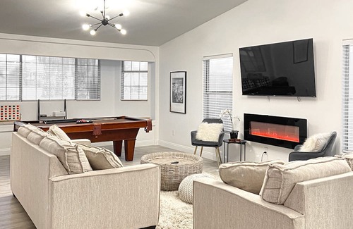 Mission Hills Haus | Desert Oasis - Pool, Spa, Minutes to LV Strip!