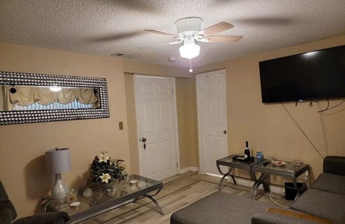 Garden City Haus | 93) Entire 4 bedroom home with fenced yard!