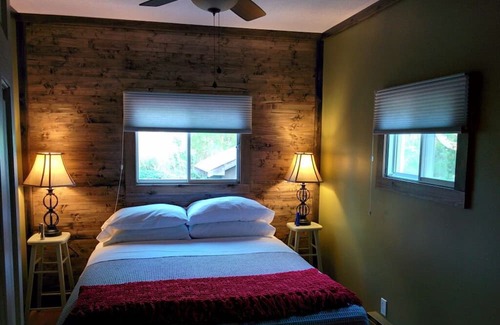 Port Albert Hütte | Lake Street Cottage in Port Albert is ideal for a quiet, relaxing vacation.