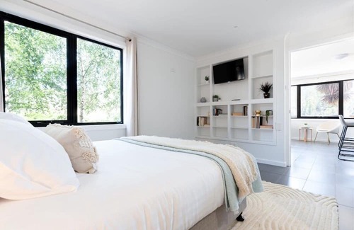 Hadspen Haus | Hadspen Riverview Retreat