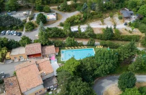 Orpierre Haus | Camping 4 étoiles - Piscine - eeeadg