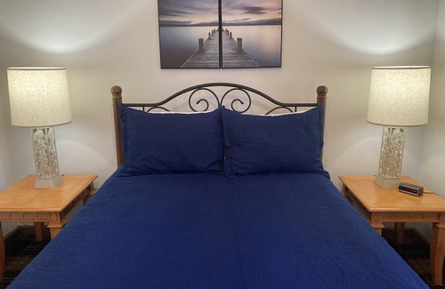 Havana Kabine | Family-friendly 2-bedroom cabin on Matanzas Beach, Havana with WiFi, AC