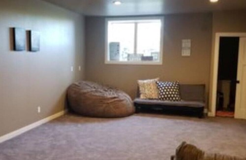 Pelican Rapids Haus | Perfect Lake Getaway