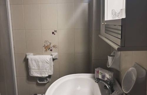 Chianchitta-Pallio Haus | Located on the national road in Giardini Naxos. Within walking distance of the sea and services