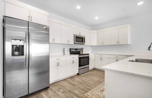 Clearfield Wohnung | Beautiful, cozy, 2 bedroom 5 floor apartment.