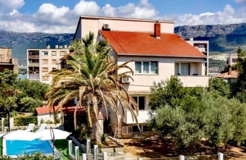 Vranjic Haus | Holiday house with a swimming pool Split (K-22234)