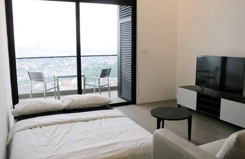 Brickfields Wohnung | (Rb10) Establishment