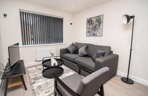 Doncaster Haus | A Stylish 2 Bed Riverside Home Doncaster