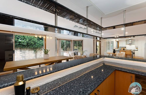 Wollongong Haus | Shell Cove Coastal Haven