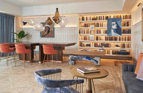 Logan Circle Haus | 2 Standard Two Queens at Viceroy Washington DC, Bring Your Pets, Onsite Pool!