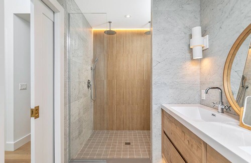 Quogue Haus | Quogue Newly Built 6BR 5.5BA Summer Escape