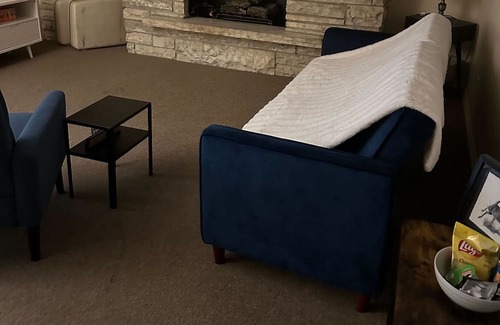East Haven  Rutland County Wohnung | Stylish Apartment with Fireplace