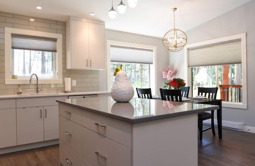 Comox Haus | The Eagles Nest - just a 5 minute walk to the beach!