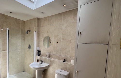 High Barnet Hütte | Cottage with 2000 SQM beautiful Garden