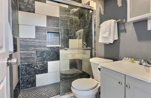 Montgomery Wohnung | Madison The Legacy Flat; History Rich 1 Bd 1 Ba in MGM!