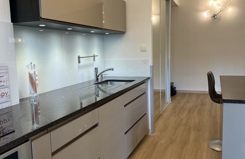 Divonne-les-Bains Wohnung | A 15 min de L'aéroport de Genève, Appartement en Résidence Piscine, Tennis