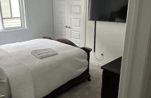 London Haus | Spacious Dream Home for You and Yours