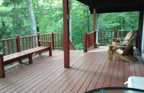 Hackensack Haus | Beautiful A frame on Birch Lake