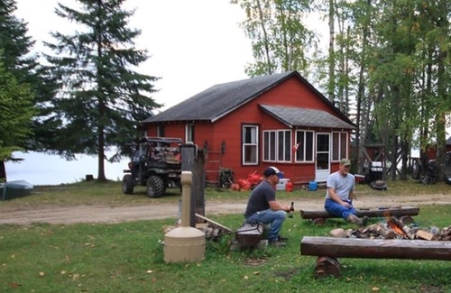 Greenstone Kabine | Rustic cabins in Nakina, Ontario. Perfect for ATV/UTV groups or Fishing Trips.