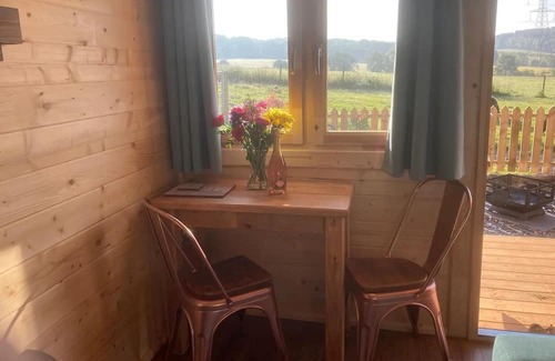 Chesterfield Kabine | Captivating 1-Bed Lodge in Chesterfield