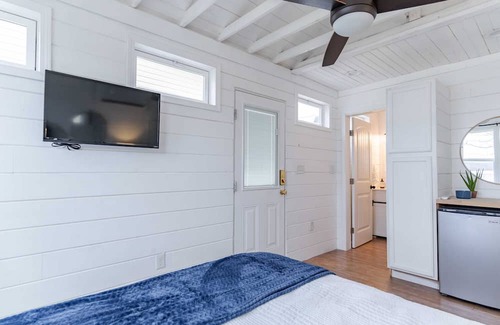 Falls of Rough Wohnung | Cozy Lakeview Guest House at Fentress Rd!
