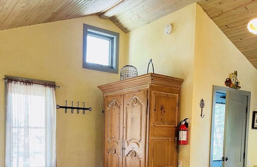 Salida Kabine | Cozy and serene riverside cabin near Salida, CO