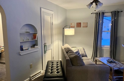 Kalamazoo Haus | This charming bungalow is located 5 minutes from downtown! A cozy family home.