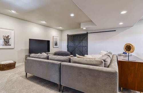 Arvada Wohnung | Modern, Ultra-clean Guest Suite; Great for Kids!