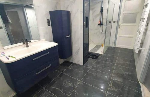 Longvic Haus | Homerez - Amazing house for 12 ppl. with jacuzzi, garden and terrace at Longvic