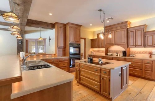 Stouchsburg Haus | Lazy Meadows Horse Ranch, new listingn