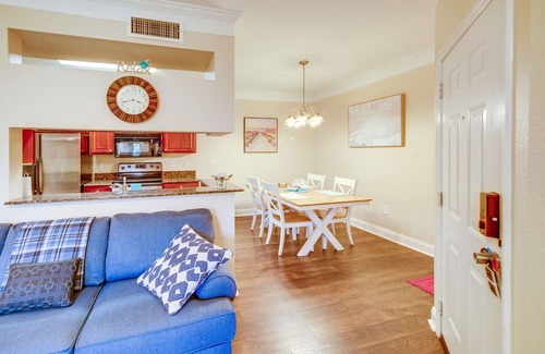 Gateway Eigentumswohnung | Fort Myers Condo w/ Screened Patio & Pool Access!