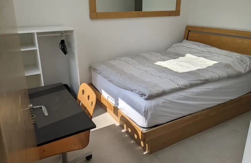 Mattenhof-Weissenbuhl Wohnung | Private and independent room in Bern