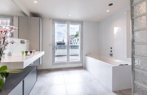 L'Europe Wohnung | Magnifique duplex proche du parc Monceau