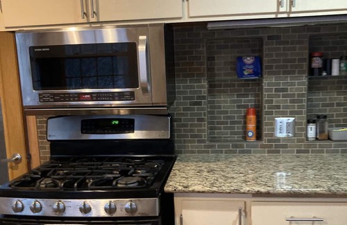 Appleton Hütte | Sunsets on Palisades...Waterfront cottage on the Fox River/LLBDM with dock!