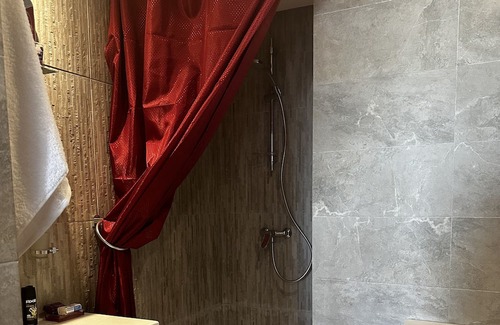 Nouaceur Wohnung | Studio Bien Équipé Proche de Laéroport