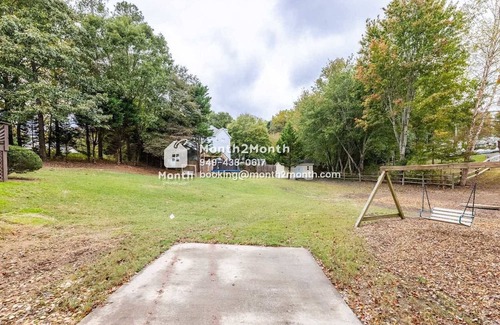 Buford Haus | Modern Elegance on Silver fox path #41856