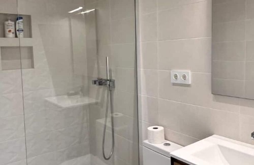 Vilanova I la Geltru Haus | Shome, Tranquilo y Elegante