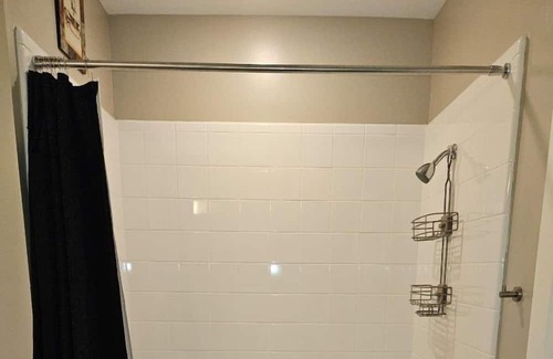 Covington Eigentumswohnung | Low Key Lux Apt, conveniently located right off I-20.